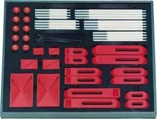 Zestaw elementów mocujących M8, z tworzywasztucznego AMF Cena promocyjna