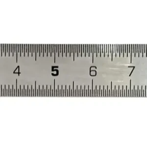 Matowa, giętka linijka ze stali nierdzewnej 500 x 20 x 0,5 mm. Bezpieczne zakupy